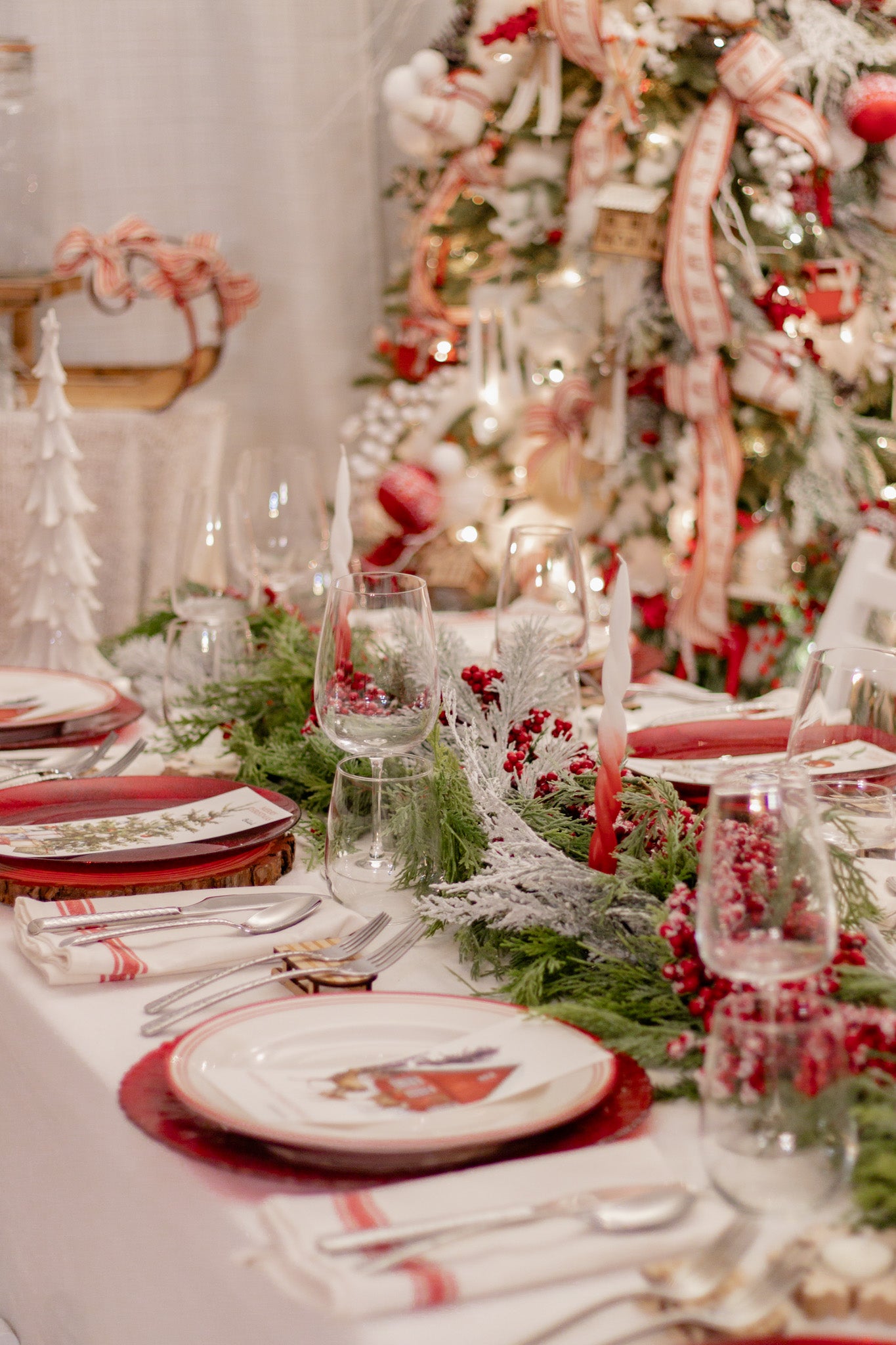 Luxury Christmas Decorating Service – Greenwich CT, The Hamptons NY, Aspen CO & Mountain Retreats