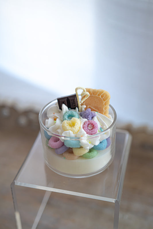 Cereal Sundae Candle (Glass Cup, Cereal, Cookie, Chocolate Bar)
