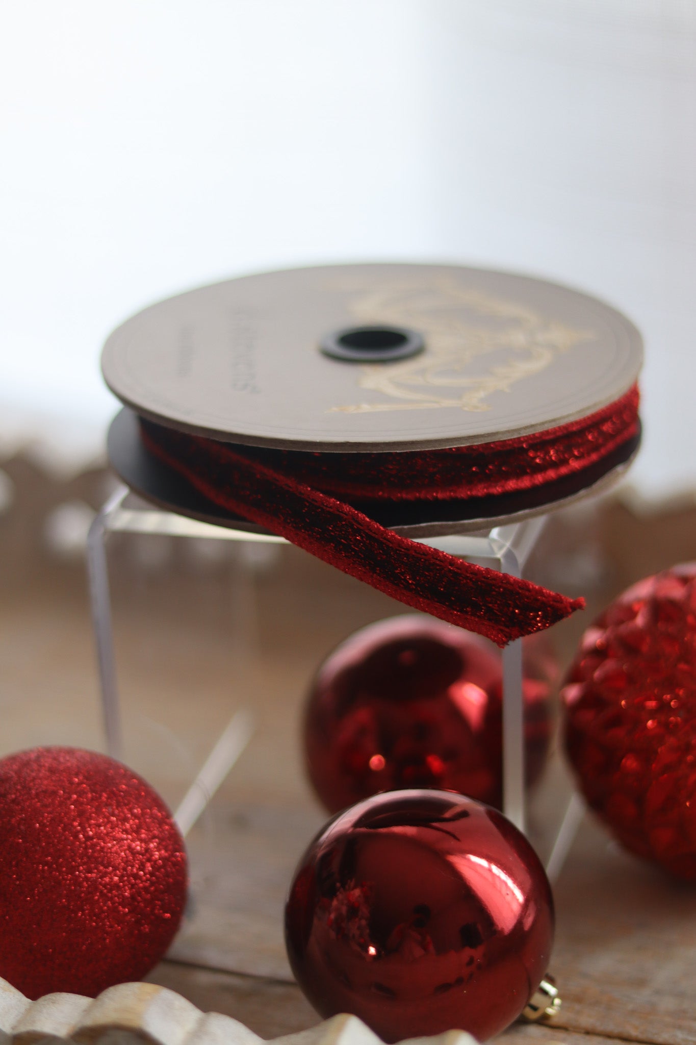 Medium Red Glitter Ribbon – 1.5" Wired