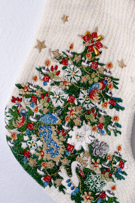 Embroidered Christmas Stockings – Christmas Tree | Holiday Mantel Decor