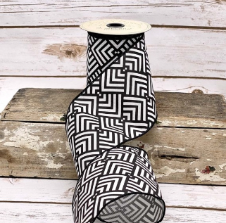 Luxury Large White Black Ribbon Geometric Ethnic Africa